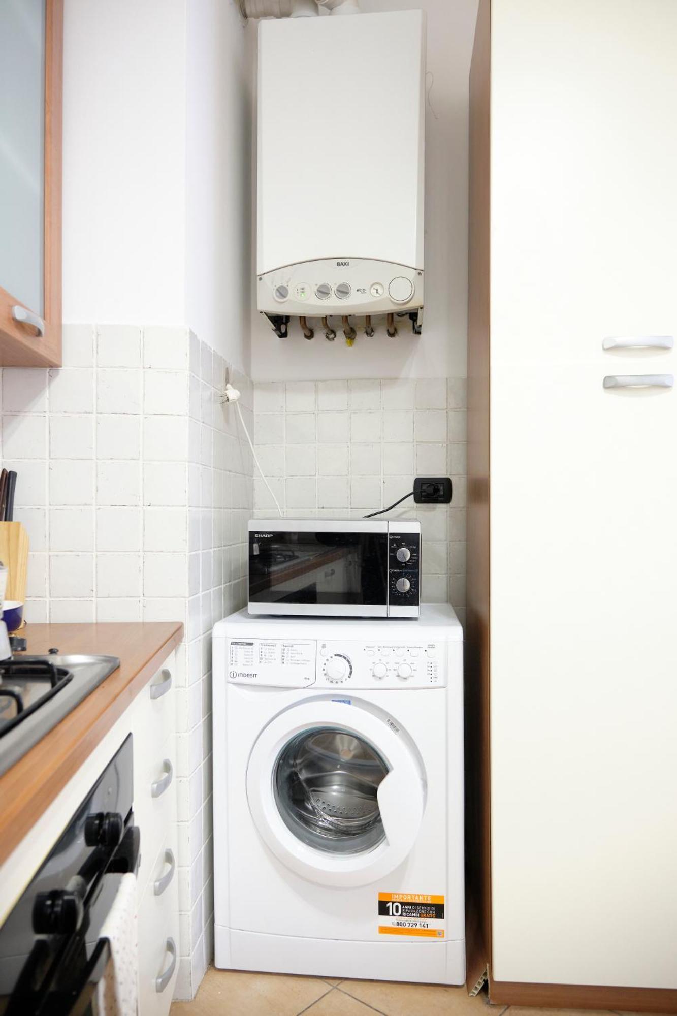 Prione'S Apartment Bis เจนัว ภายนอก รูปภาพ